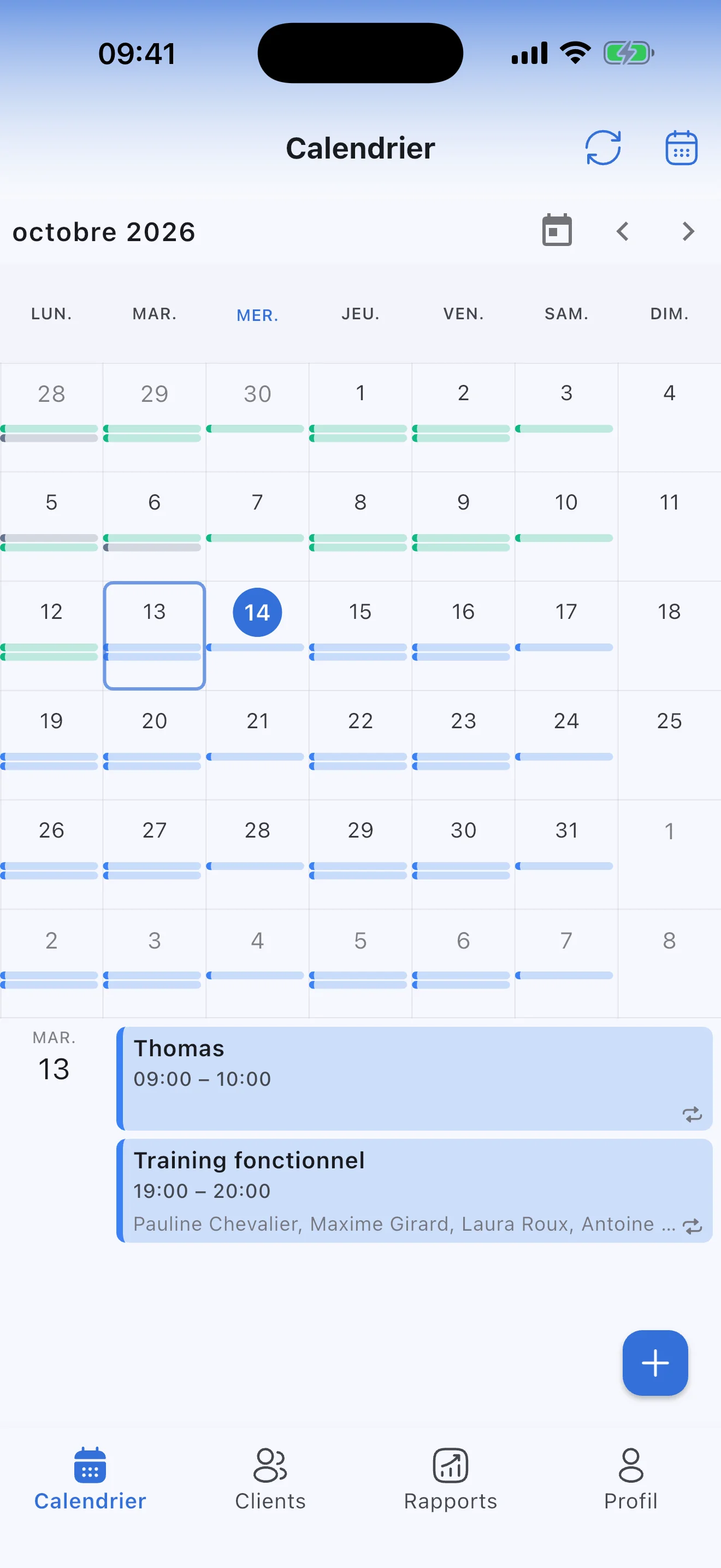 Le calendrier mensuel d'un coach sportif dans Syncoly : une séance individuelle et un cours collectif le même jour